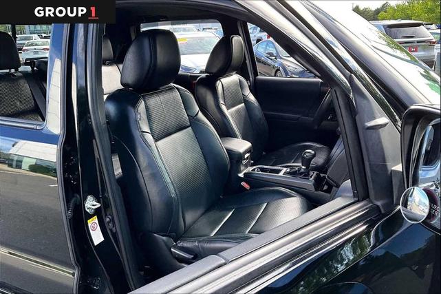 Photo of 2020 Midnight Black Metallic Toyota Tacoma