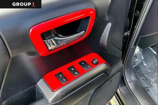 Photo of 2020 Midnight Black Metallic Toyota Tacoma