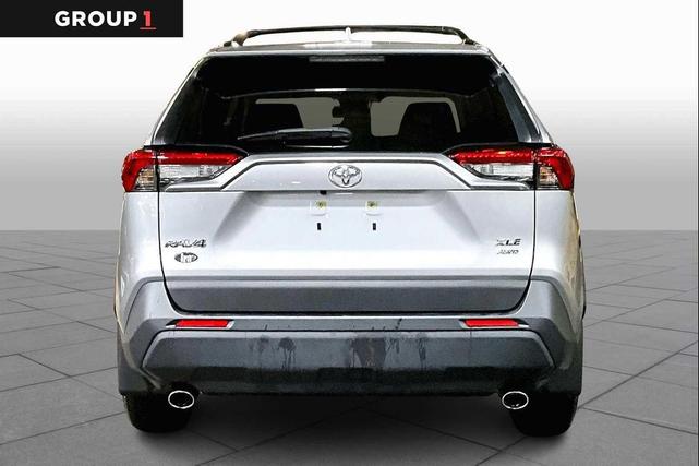 Photo of 2023 Silver Sky Metallic Toyota RAV4