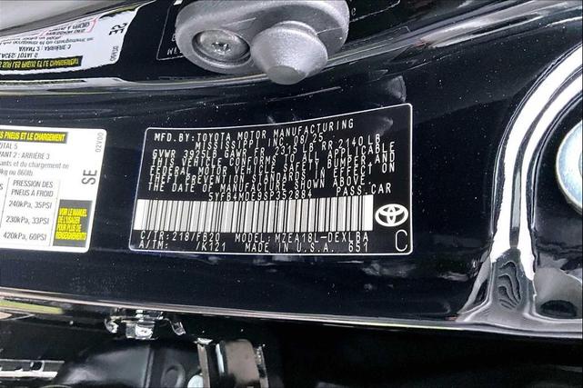 Photo of 2025 Black Toyota Corolla