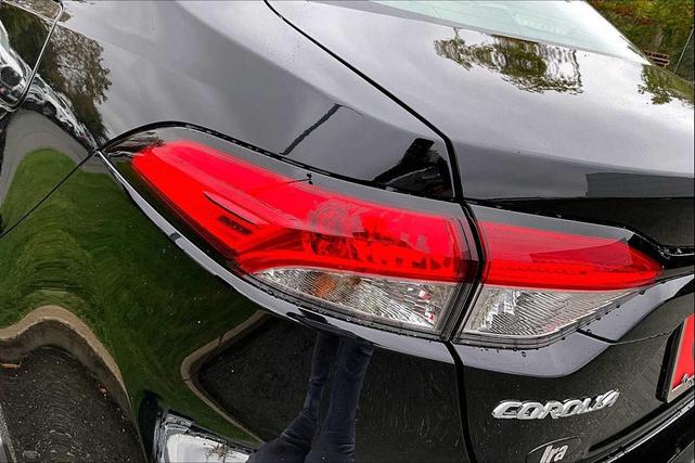 Photo of 2025 Black Toyota Corolla