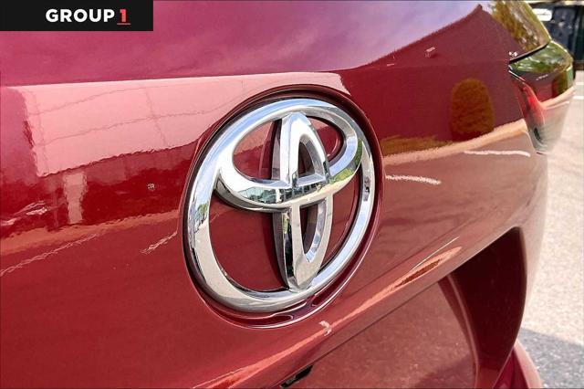 Photo of 2022 Ruby Flare Pearl Toyota Highlander
