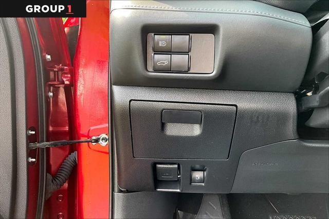 Photo of 2022 Ruby Flare Pearl Toyota Highlander