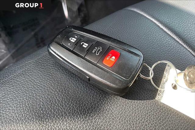 Photo of 2022 Ruby Flare Pearl Toyota Highlander