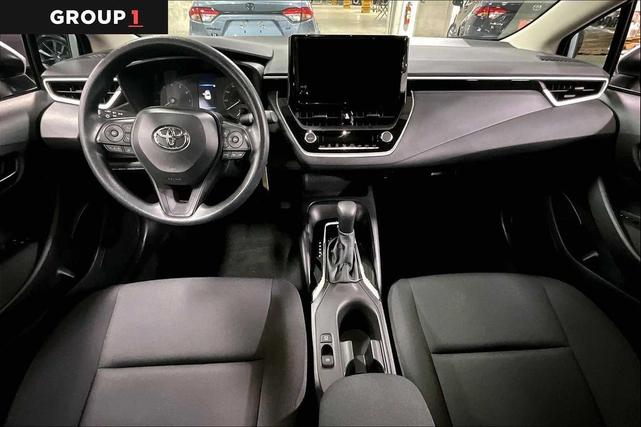 Photo of 2024 Classic Silver Metallic Toyota Corolla