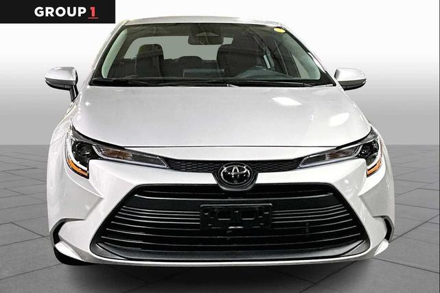 Photo of 2024 Classic Silver Metallic Toyota Corolla