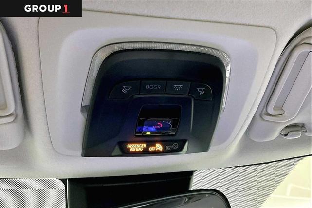 Photo of 2024 Classic Silver Metallic Toyota Corolla