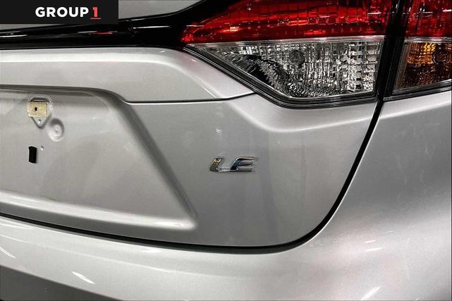 Photo of 2024 Classic Silver Metallic Toyota Corolla