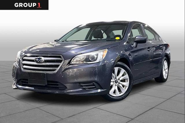 Photo of 2015 Carbide Gray Metallic Subaru Legacy