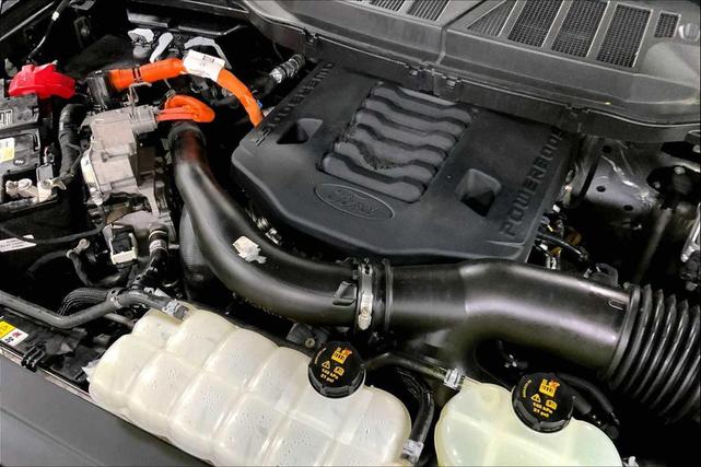 Photo of 2021 Agate Black Metallic Ford F-150