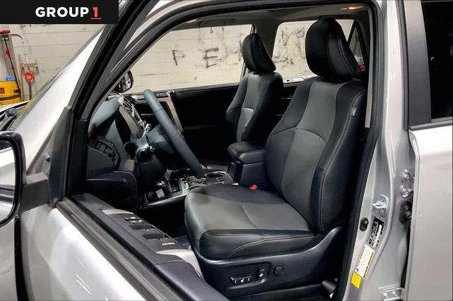 Photo of 2020 Classic Silver Metallic Toyota 4Runner