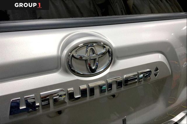 Photo of 2020 Classic Silver Metallic Toyota 4Runner
