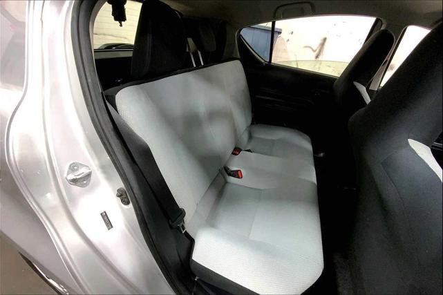 Photo of 2015 Classic Silver Metallic Toyota Prius c