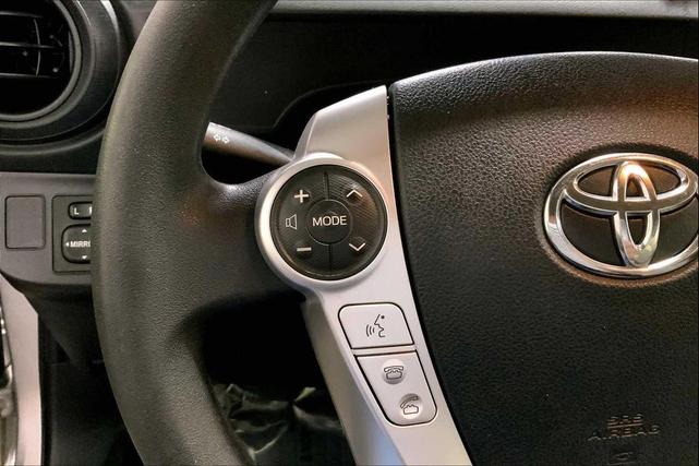 Photo of 2015 Classic Silver Metallic Toyota Prius c