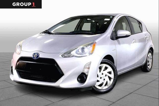 Photo of 2015 Classic Silver Metallic Toyota Prius c