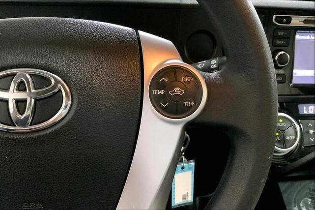 Photo of 2015 Classic Silver Metallic Toyota Prius c