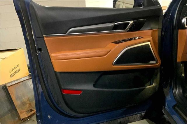 Photo of 2023 Midnight Lake Blue Kia Telluride