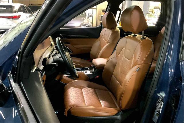 Photo of 2023 Midnight Lake Blue Kia Telluride