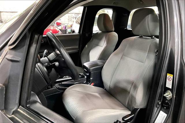 Photo of 2018 Magnetic Gray Metallic Toyota Tacoma