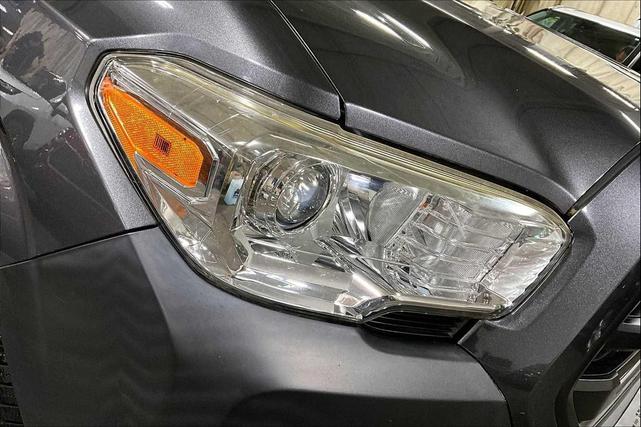 Photo of 2018 Magnetic Gray Metallic Toyota Tacoma