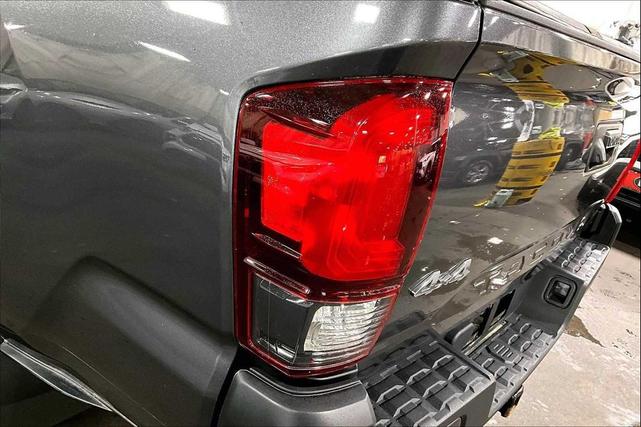 Photo of 2018 Magnetic Gray Metallic Toyota Tacoma