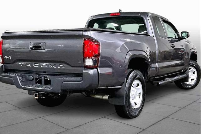 Photo of 2018 Magnetic Gray Metallic Toyota Tacoma