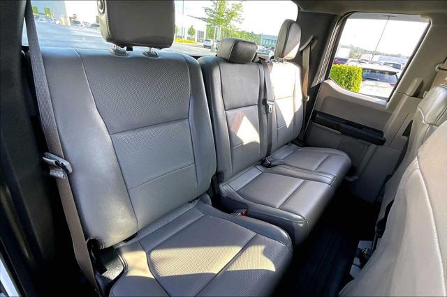 Photo of 2015 Oxford White Ford F-150