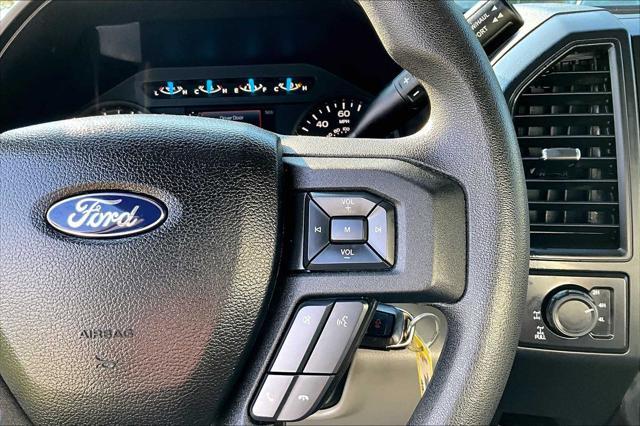 Photo of 2015 Oxford White Ford F-150