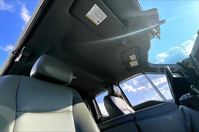 Photo of 2015 Oxford White Ford F-150