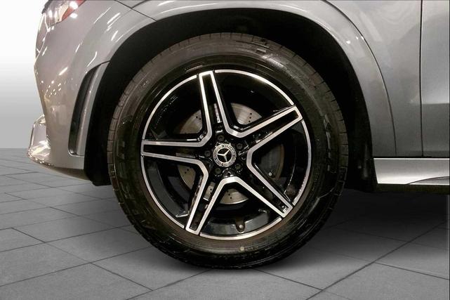 Photo of 2020 Selenite Grey Metallic Mercedes-Benz GLE 350
