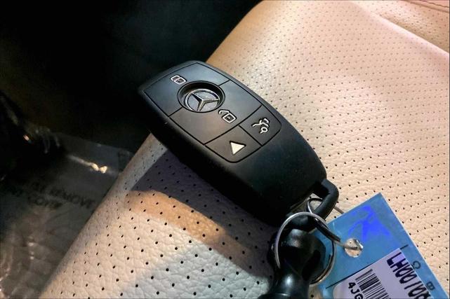 Photo of 2020 Selenite Grey Metallic Mercedes-Benz GLE 350