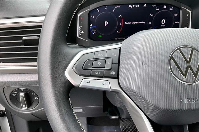 Photo of 2023 Pure White Volkswagen Atlas