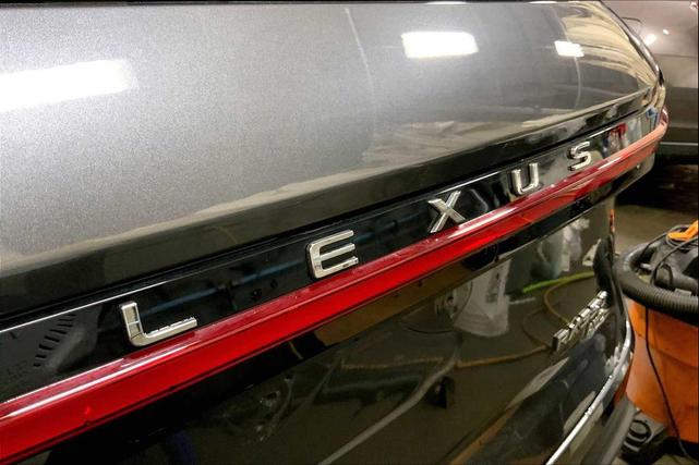 Photo of 2024 Cloudburst Gray Lexus RX 350