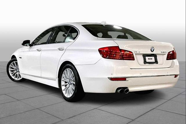 Photo of 2015 Mineral White Metallic BMW 528