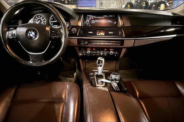 Photo of 2015 Mineral White Metallic BMW 528