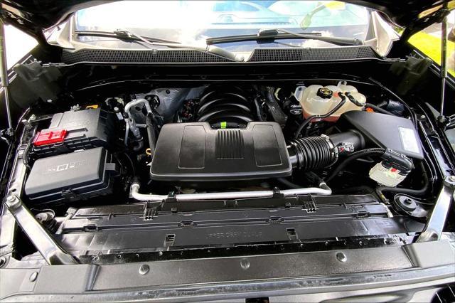 Photo of 2021 Black Chevrolet Silverado 1500