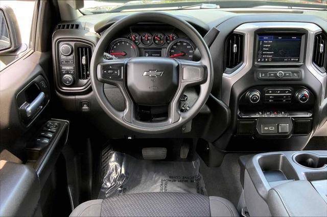Photo of 2021 Black Chevrolet Silverado 1500