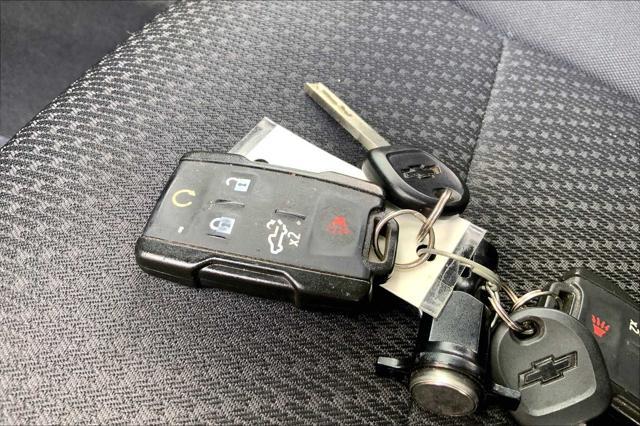 Photo of 2021 Black Chevrolet Silverado 1500