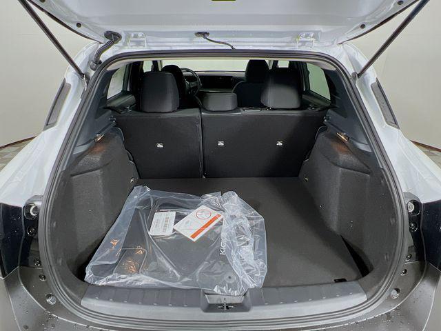 Photo of 2025 Aspen White Tricoat Nissan Kicks