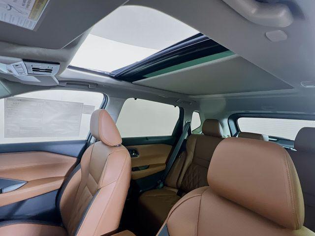 Photo of 2026 Super Black Nissan Rogue