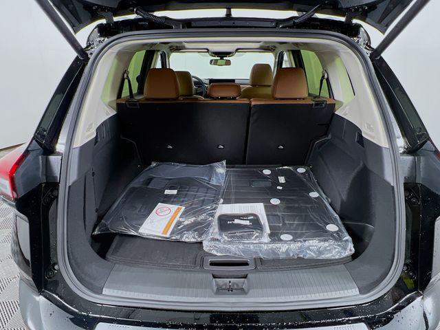 Photo of 2026 Super Black Nissan Rogue