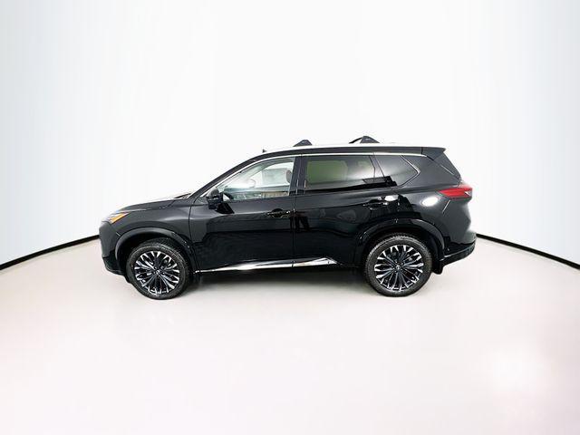 Photo of 2026 Super Black Nissan Rogue