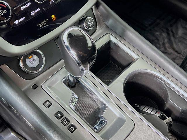 Photo of 2020 Super Black Metallic Nissan Murano