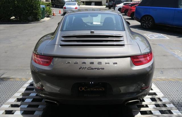 Photo of 2013 Agate Gray Metallic Porsche 911