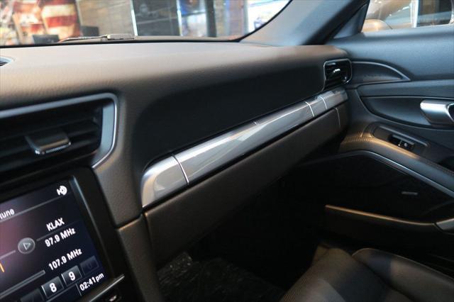 Photo of 2013 Agate Gray Metallic Porsche 911