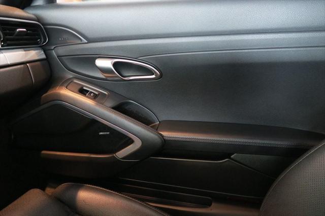 Photo of 2013 Agate Gray Metallic Porsche 911