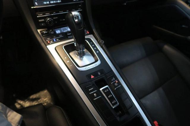 Photo of 2013 Agate Gray Metallic Porsche 911