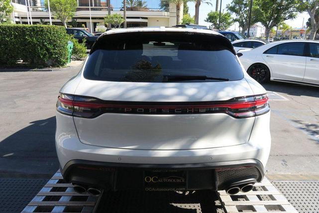 Photo of 2023 White Porsche Macan