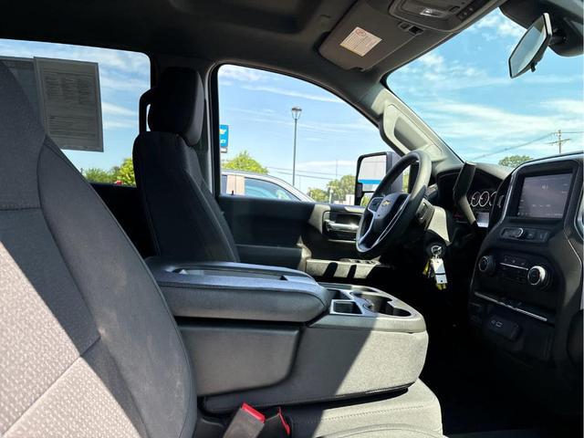 Photo of 2023 Northsky Blue Metallic Chevrolet Silverado 2500