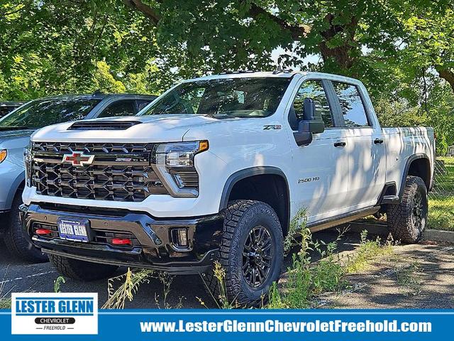 Photo of 2025 Summit White Chevrolet Silverado 2500